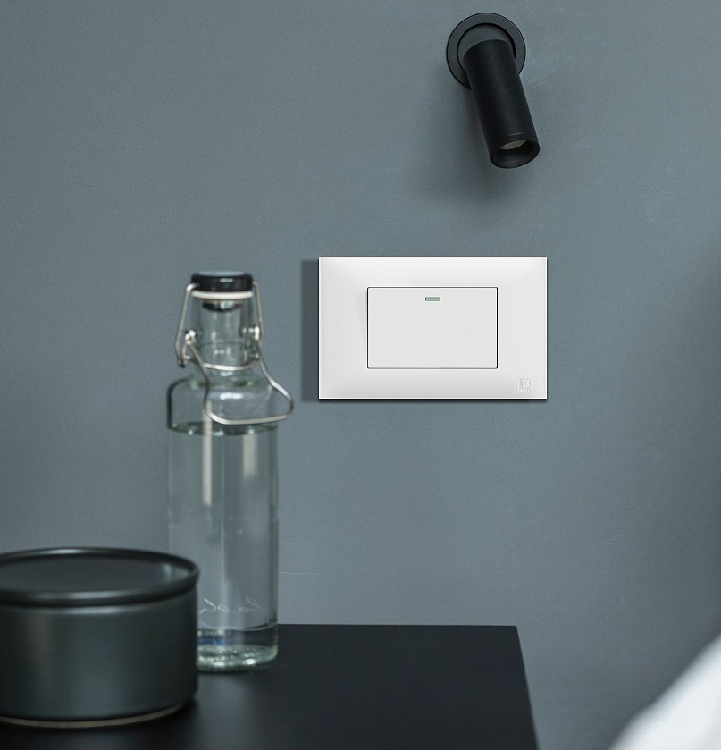 Oplus_131072 ROKA-WHITE - Image 1